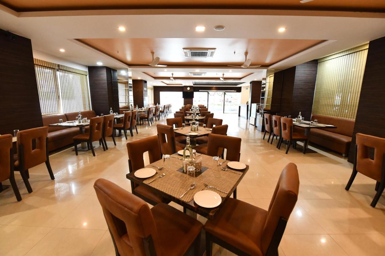 Hotel Rns One Subrahmanya Exteriér fotografie