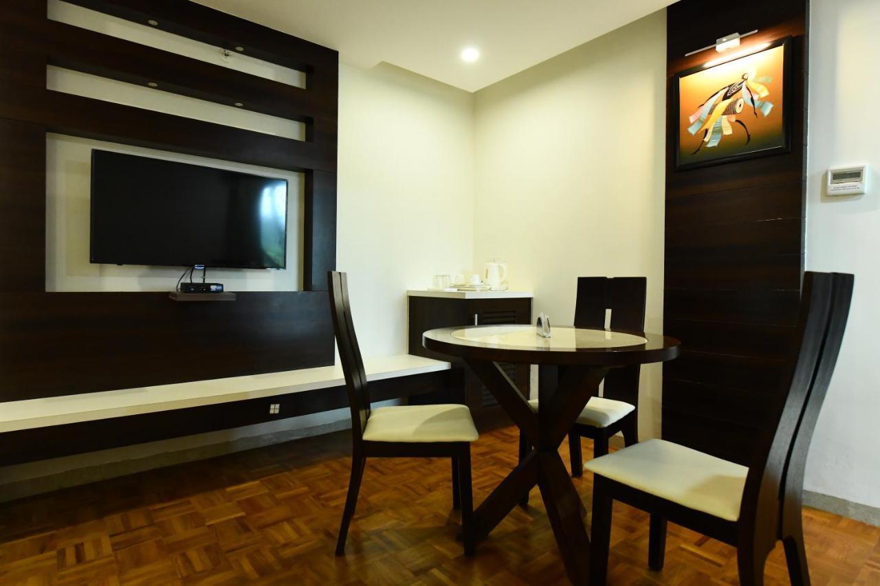 Hotel Rns One Subrahmanya Exteriér fotografie